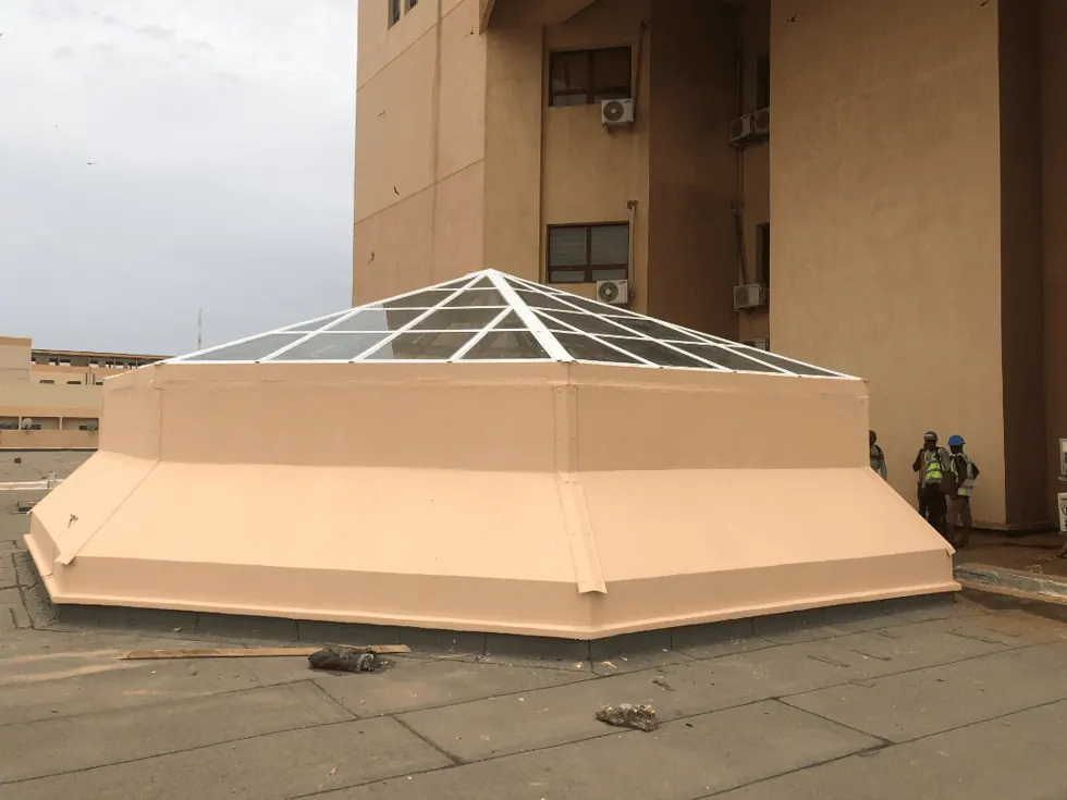 Centre commercial Laïco — après travaux · Burkina Faso